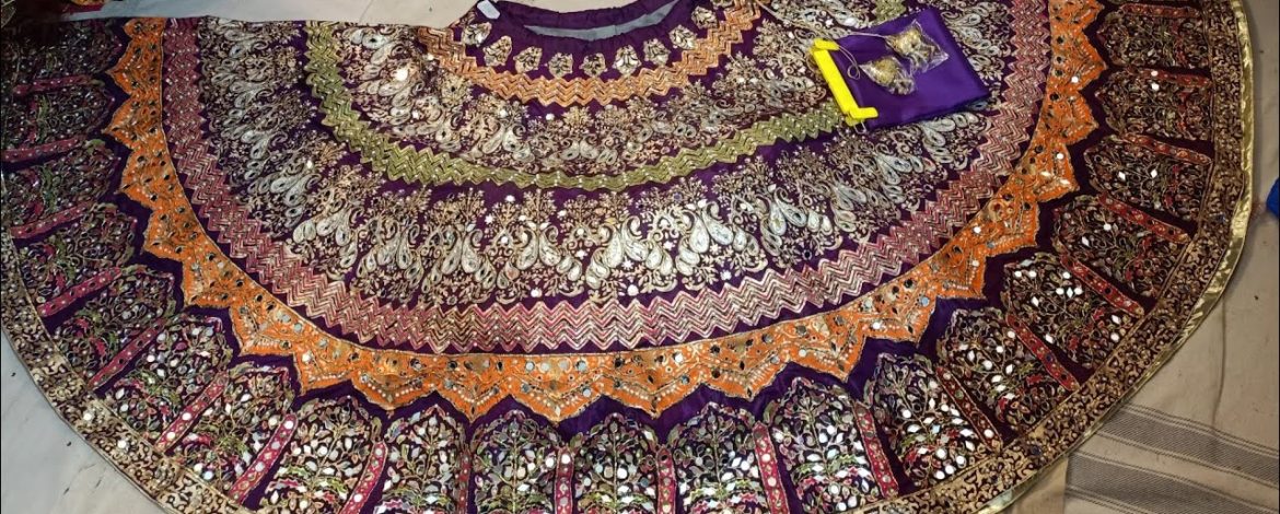 Pakistani Designers Dresses || Wedding Lehenga Collection 2022